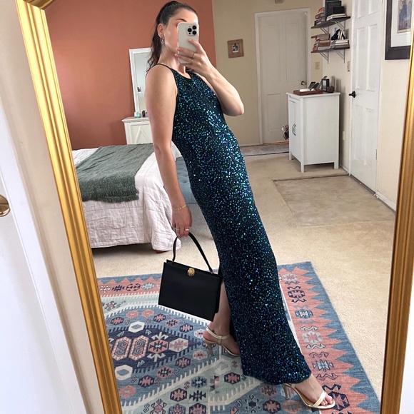 Vintage floor-length silk and sequin gown 💎 - Picture 8 of 9